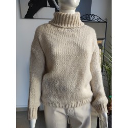 Golf z wysokim kołnierzem - ecru