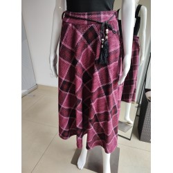 Karierter Viskoserock mit dekorativem Gürtel – Kirschrot