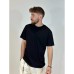 T-shirt z wytłaczanymi napisami - czarny