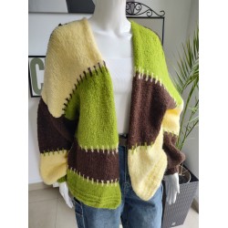 Krótki kardigan oversize - czekoladowy