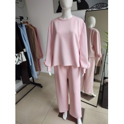 Butter-print tracksuit with a flower on the sleeve - pink