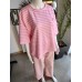 Kurzärmeliger Trainingsanzug mit Butterprint und Streifen – Babyrosa/Puderrosa Kurzärmeliger Trainingsanzug mit Butterprint und Streifen – Babyrosa/Puderrosa