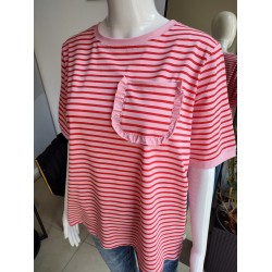 Gestreiftes T-Shirt mit Tasche - rosa