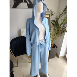 Masełkowy dres z marynarskim motywem - baby blue