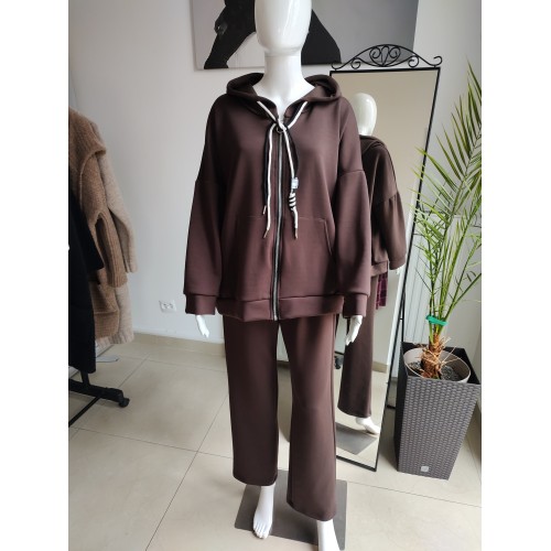 Oversize-Trainingsanzug mit Kapuze in Butteroptik – schokoladenbraun