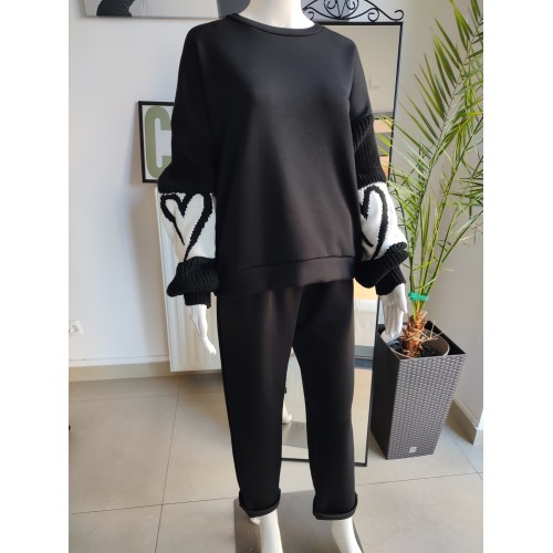 Butterweicher Trainingsanzug mit Strickärmeln – Schwarz