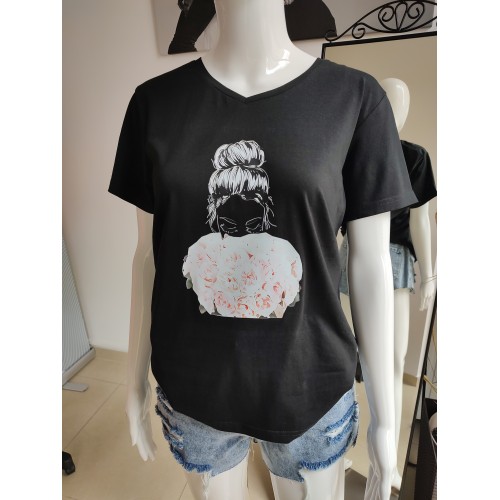 Baumwoll-T-Shirt "Girl with roses" - schwarz