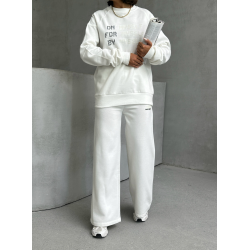 Tracksuit with decorative inscription - cream
