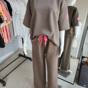 Masełkowy komplet dresowy z krótkim rękawem neon - fango One size